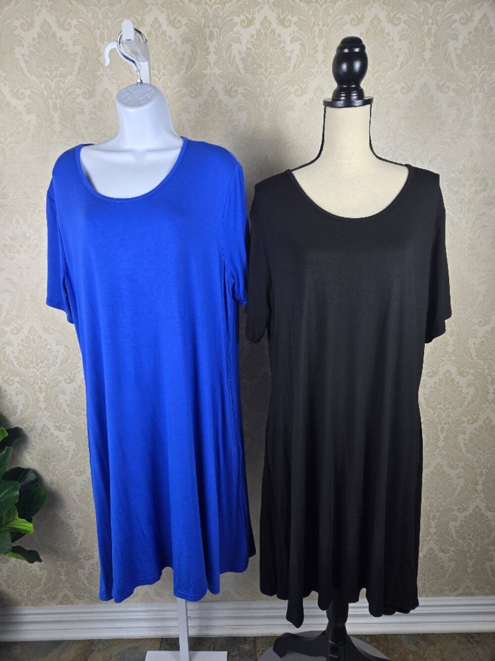 Unbranded Size XXL Bundle of 2 A-Line T-Shirt Dresses Blue, Black Scoop Neck Pkt